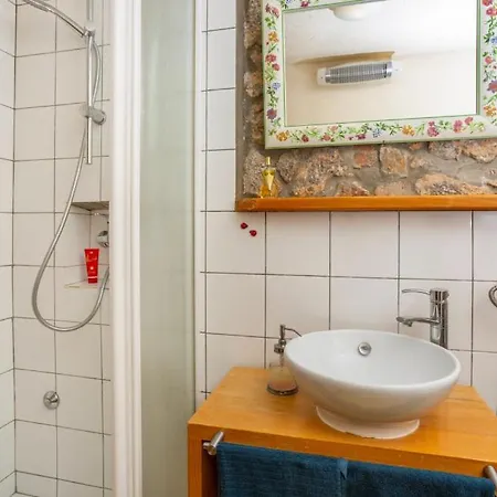 Celestina By Guide 别墅