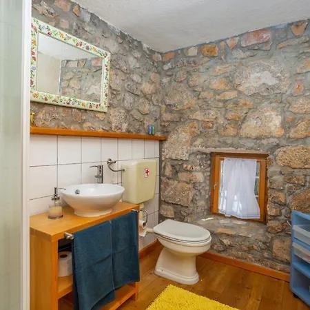 别墅 Celestina By Guide