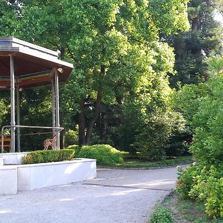 Celestina By Guide 别墅